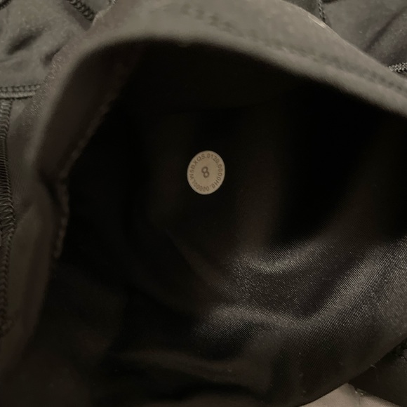 Lululemon fast & free tights size 8 25’ - Picture 3 of 4